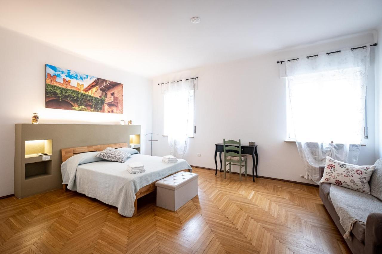Il Salotto Del Conte Bed & Breakfast Verona Luaran gambar