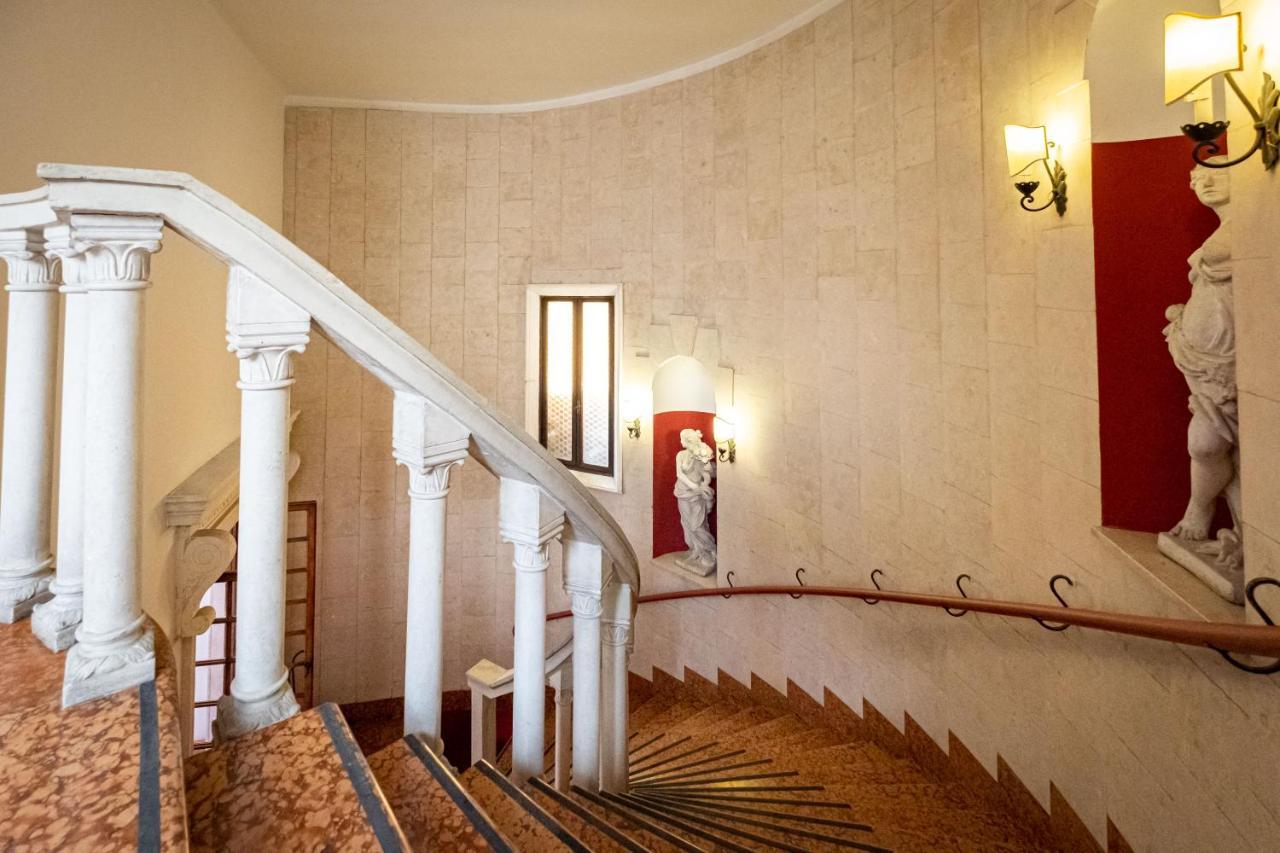 Il Salotto Del Conte Bed & Breakfast Verona Luaran gambar