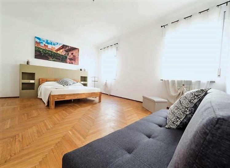 Il Salotto Del Conte Bed & Breakfast Verona Luaran gambar